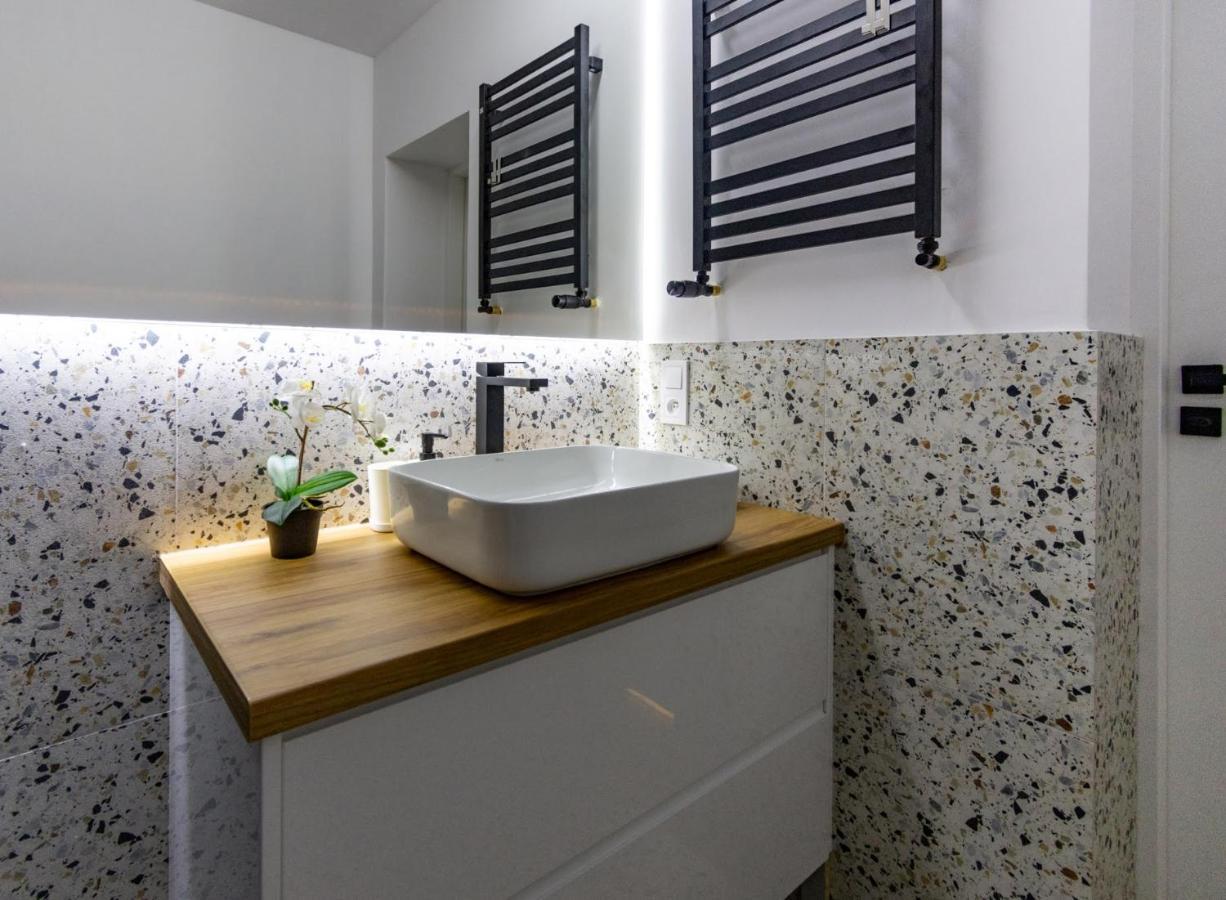 Apartamenty Ktw 카토비체 외부 사진